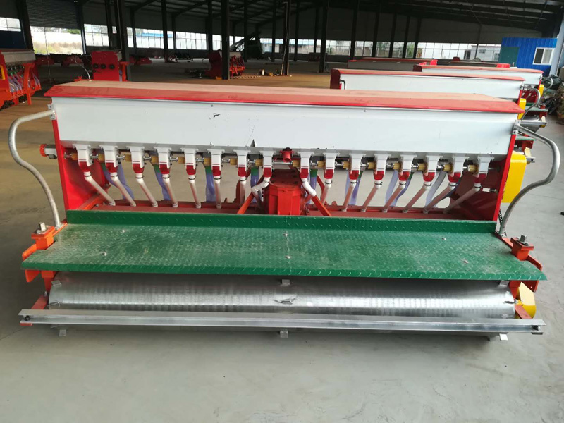 ���a����