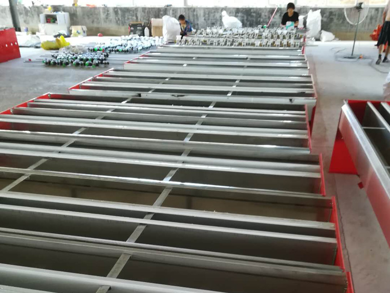 ���a����